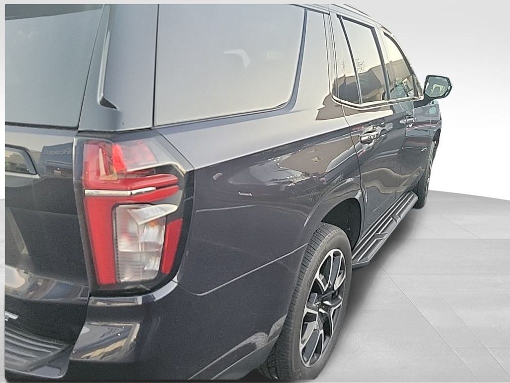 2023 Chevrolet Tahoe RST photo 2
