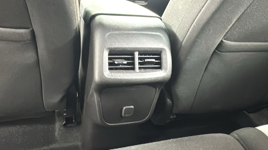 2018 Chevrolet Equinox LS photo 34