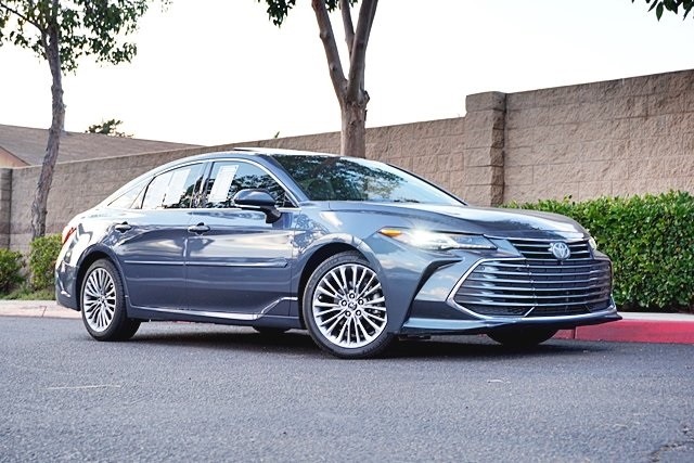 2019 Toyota Avalon XLE
