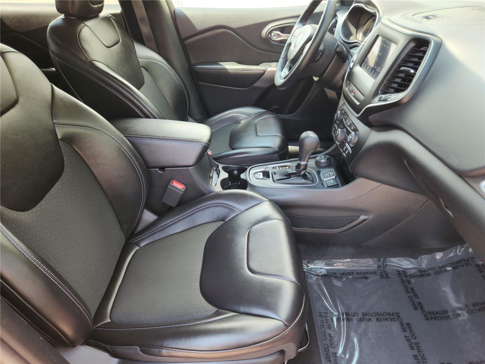 2019 Jeep Cherokee Latitude photo 13