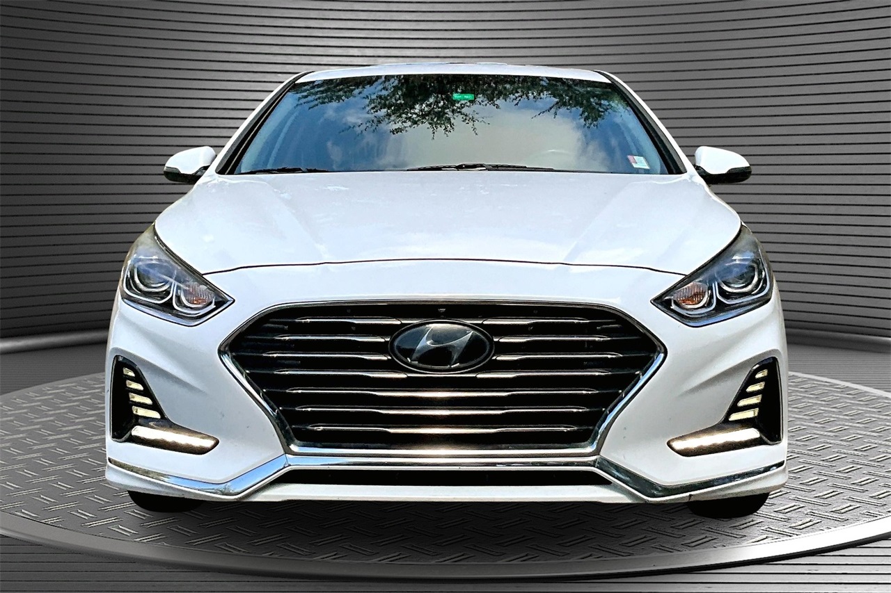 2018 Hyundai Sonata SEL Sport Limited 2.0T photo 2