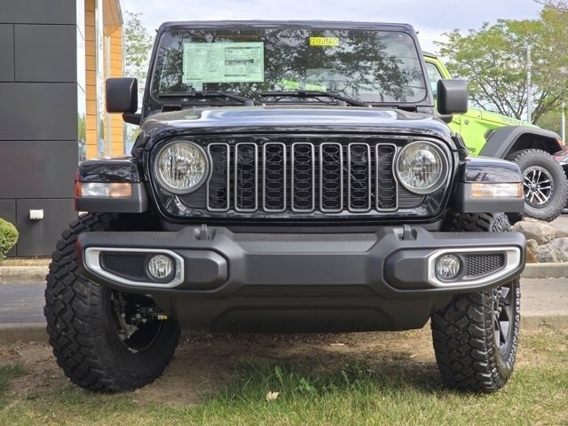 2025 Jeep Gladiator Sport photo 2