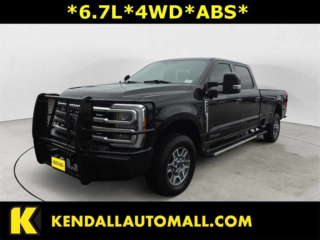 2023 Ford F-350 Super Duty Lariat's photo