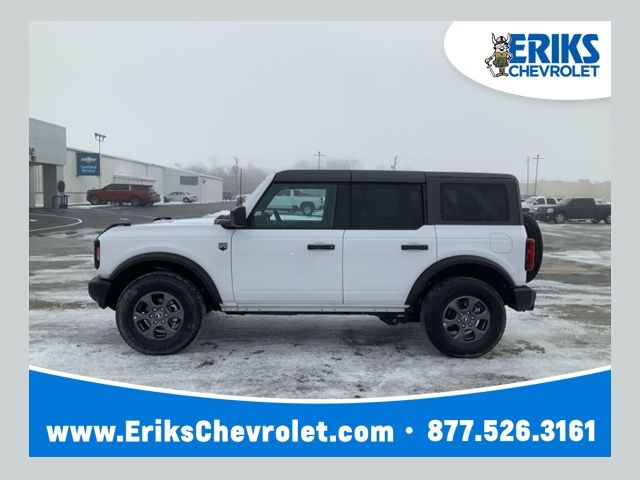 2025 Ford Bronco 4-Door Big Bend's photo