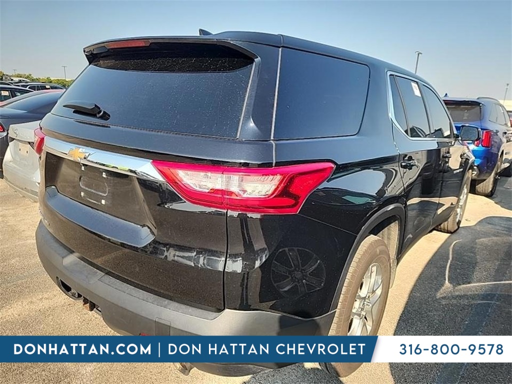 2020 Chevrolet Traverse LS photo 3