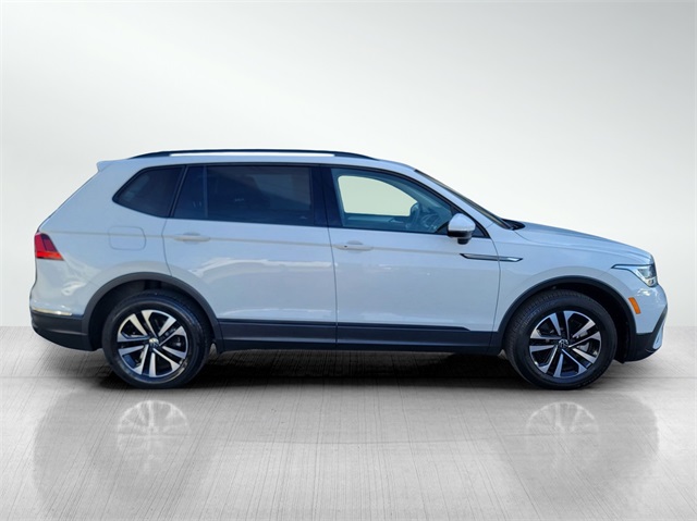2023 Volkswagen Tiguan S photo 4