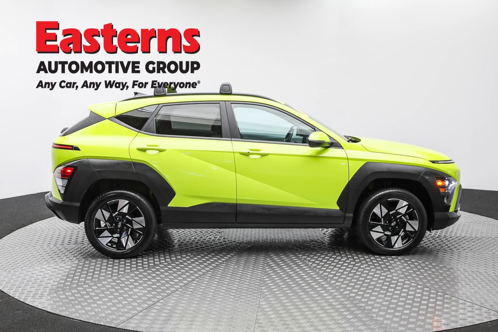 2024 Hyundai Kona SEL photo 2
