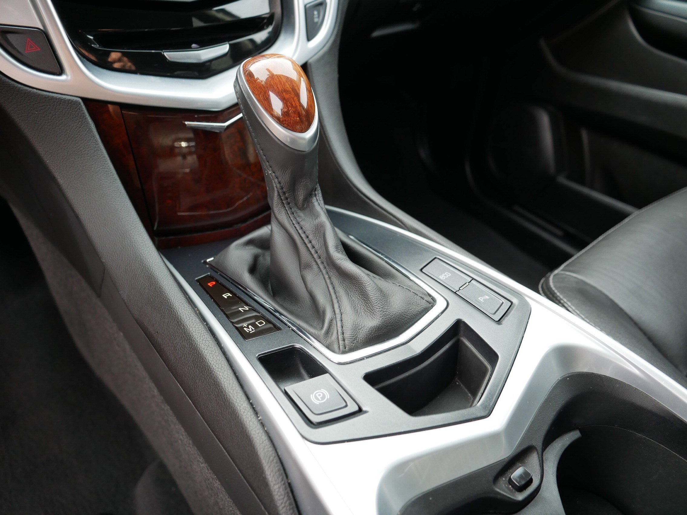 2016 Cadillac SRX Luxury photo 24