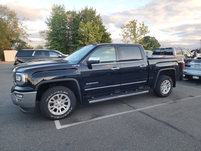 2018 GMC Sierra 1500 SLT's photo