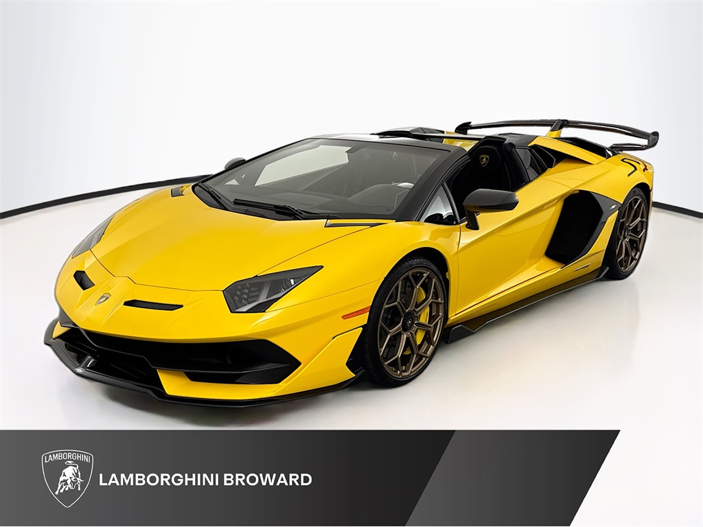 2021 Lamborghini Aventador's photo