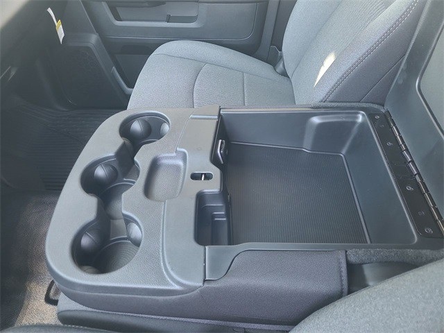 2024 Ram 3500 Tradesman photo 20