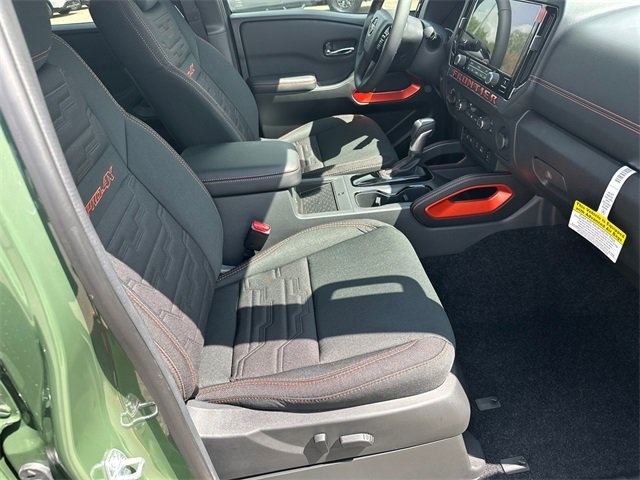 2025 Nissan Frontier PRO-4X photo 23
