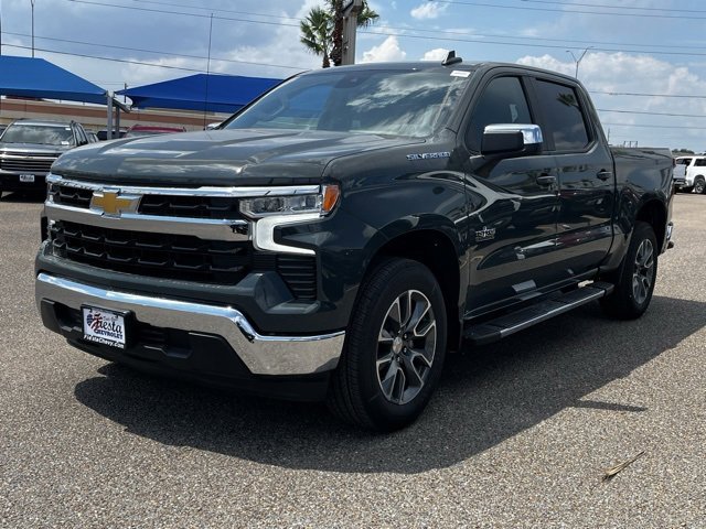 2026 Chevrolet Silverado 1500 LT photo 3