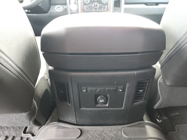 2016 Ram 1500 Laramie photo 16