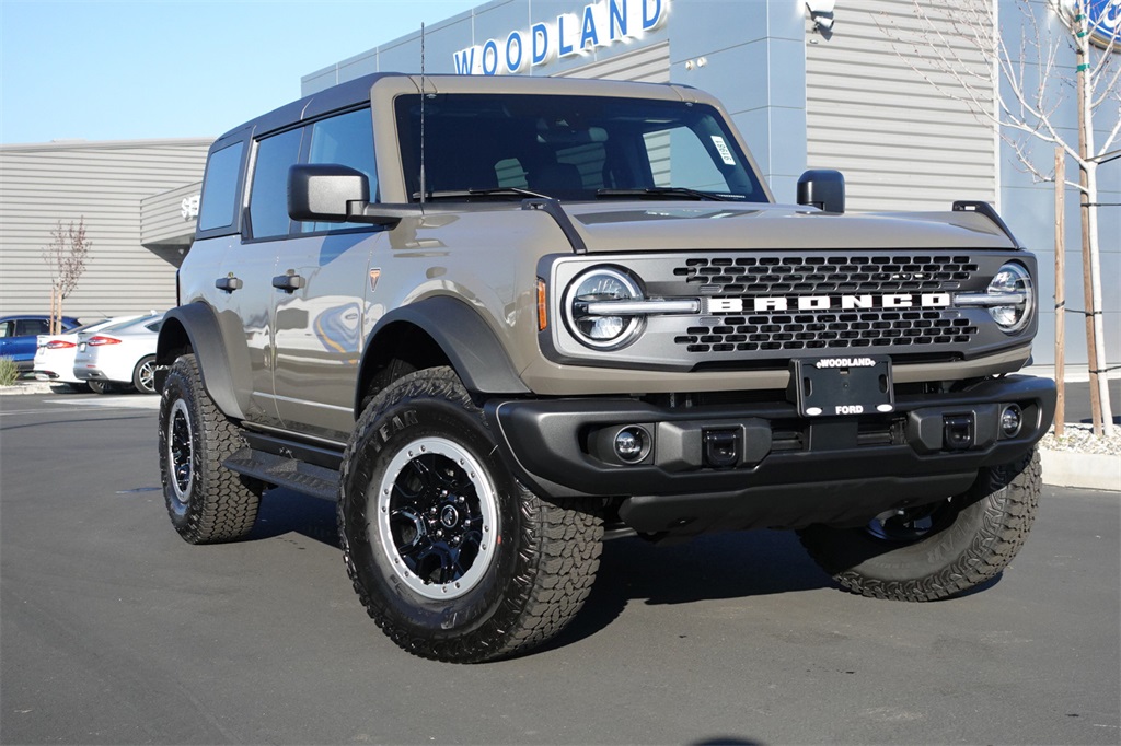 2025 Ford Bronco 4-Door Badlands's photo
