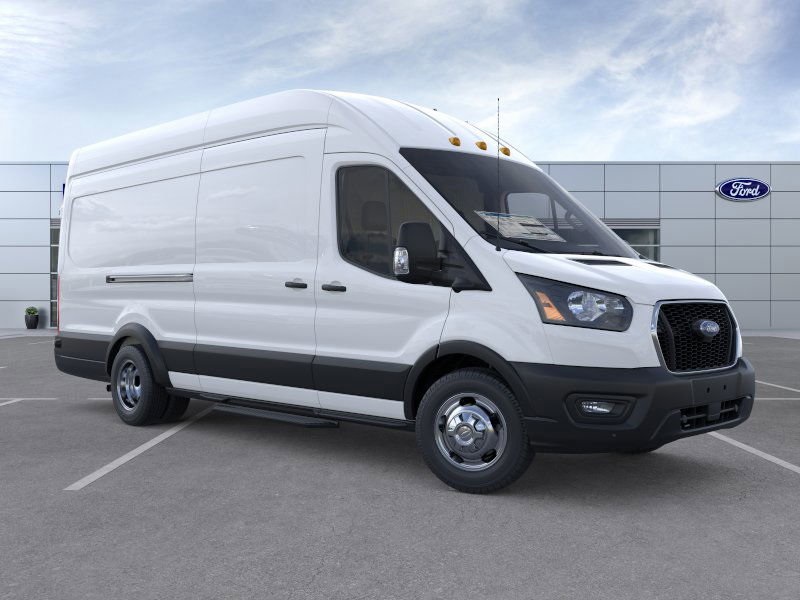 2025 Ford Transit photo 4