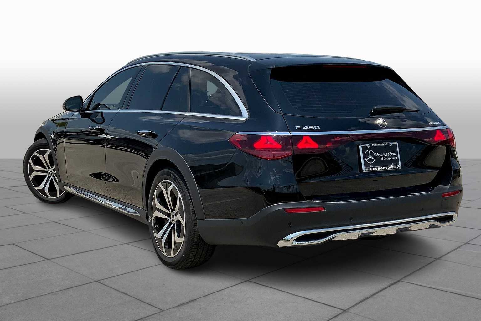 2025 Mercedes Benz E 450 4MATIC All-Terrain Wagon photo 4