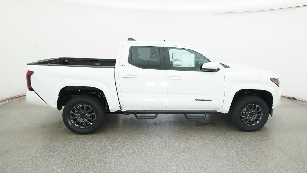 2025 Toyota Tacoma SR5 4x4 Double Cab photo 25