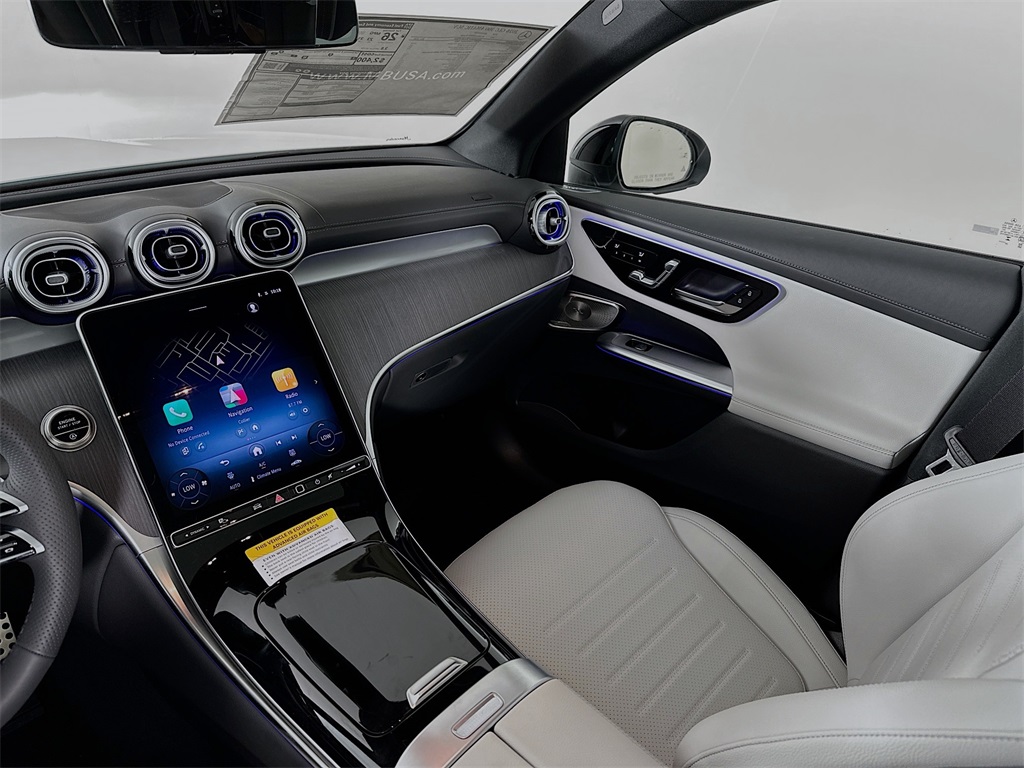 2026 Mercedes Benz GLC 300 4MATIC photo 23