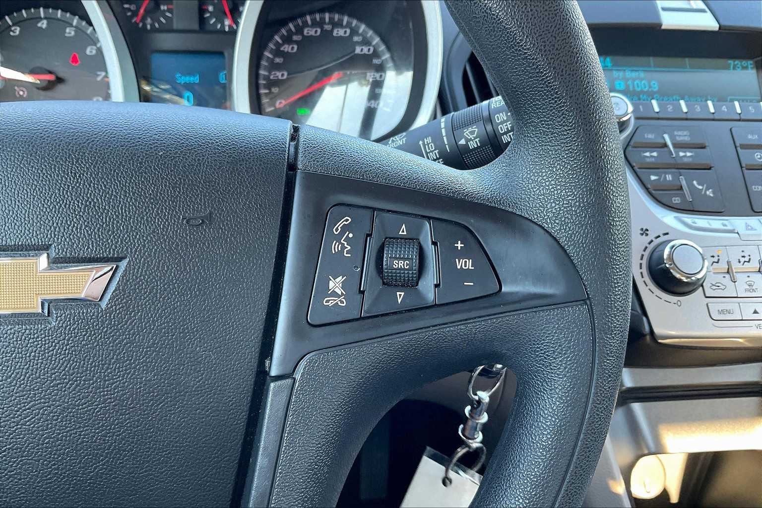 2012 Chevrolet Equinox LS photo 22