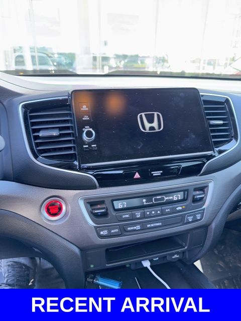 2024 Honda Ridgeline Sport photo 14