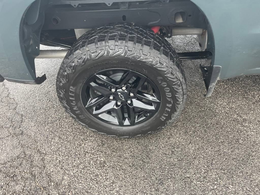 2025 Chevrolet Silverado 1500 Custom Trail Boss photo 26