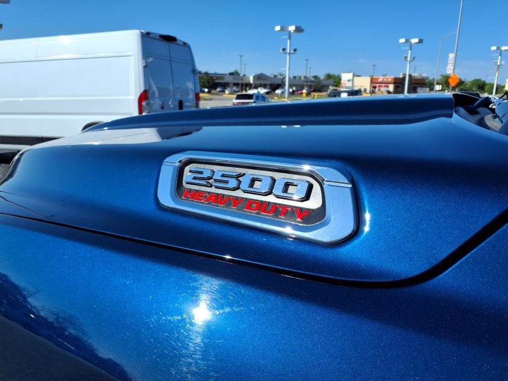 2024 Ram 2500 Big Horn photo 7