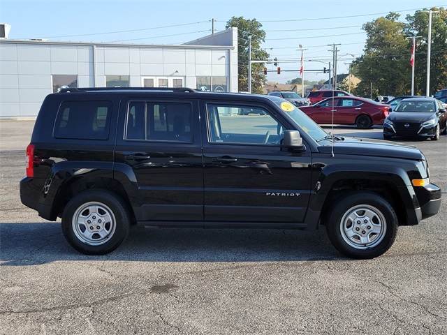 2016 Jeep Patriot Sport photo 3