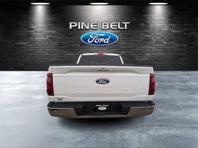 2025 Ford F-150 XLT photo 4