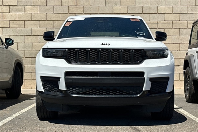 2023 Jeep Grand Cherokee Altitude photo 5