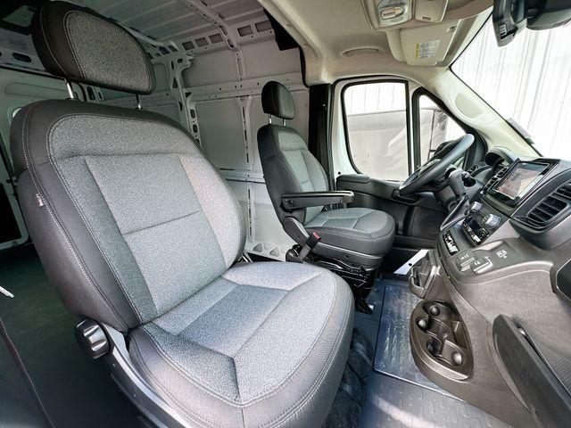 2025 Ram ProMaster 1500 Tradesman High Roof photo 21