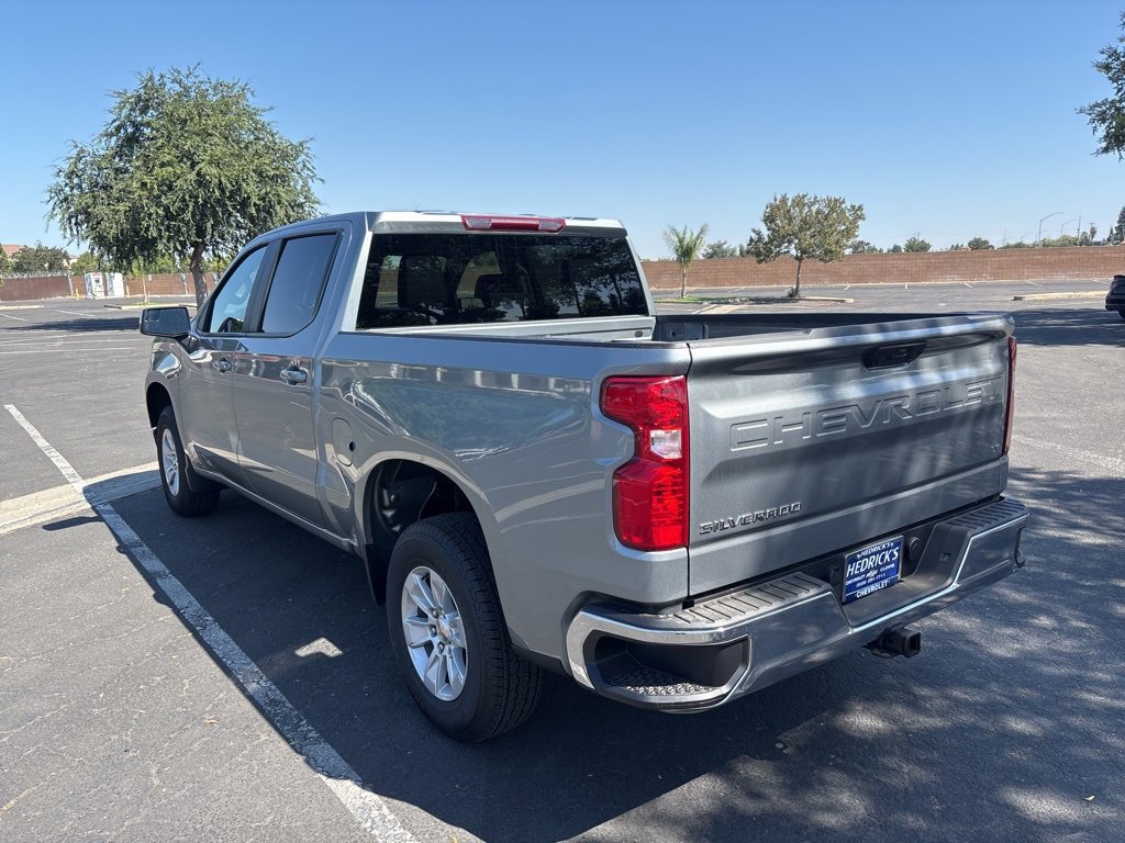 2025 Chevrolet Silverado 1500 LT photo 5