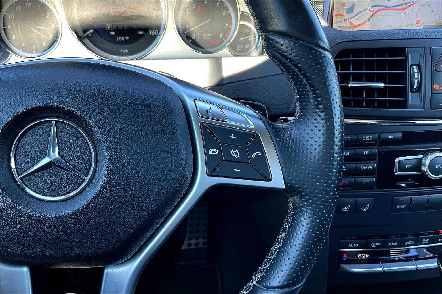 2013 Mercedes Benz E 550 photo 23