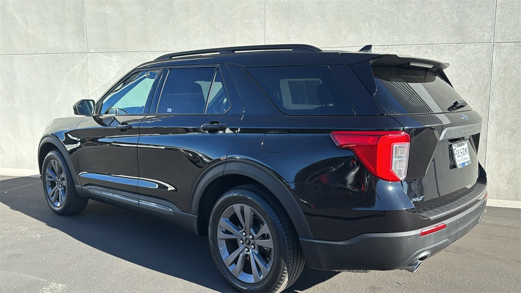 2022 Ford Explorer XLT photo 4