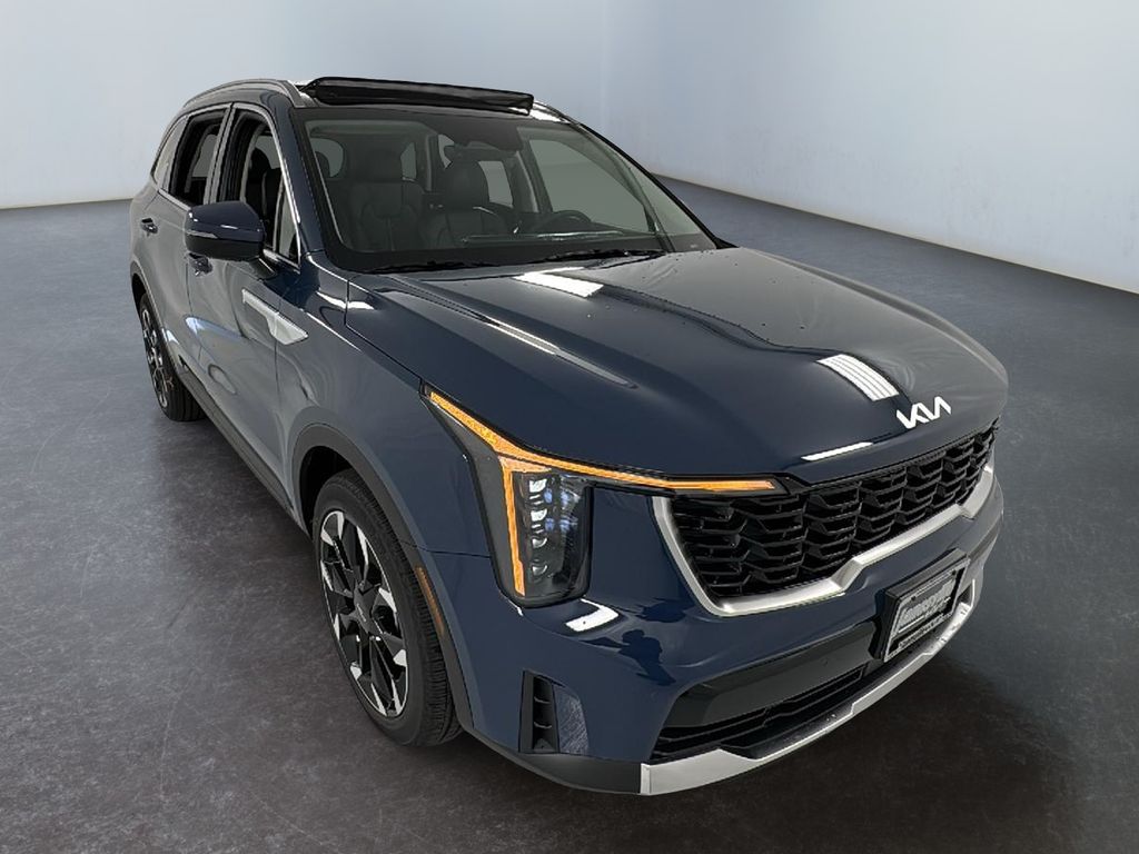 2025 Kia Sorento EX's photo