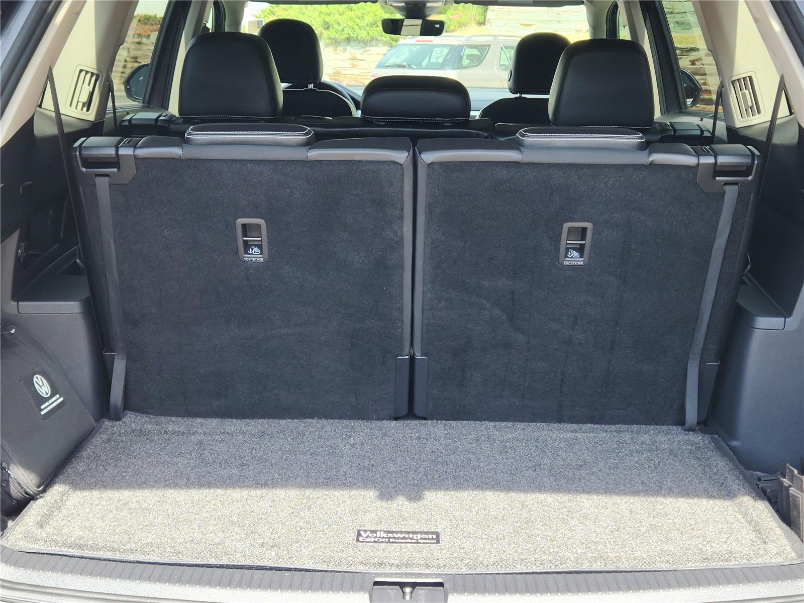 2022 Volkswagen Atlas V6 SEL Premium R-Line photo 8