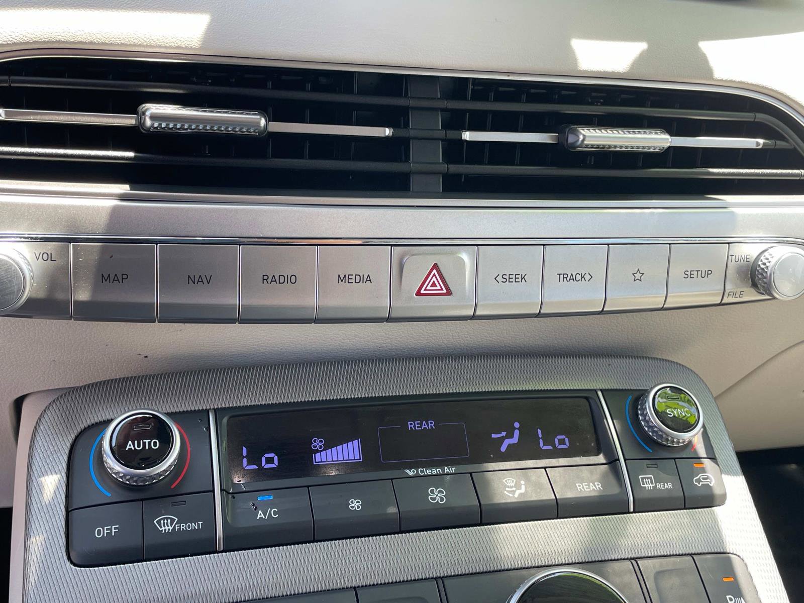 2022 Hyundai Palisade SEL photo 6