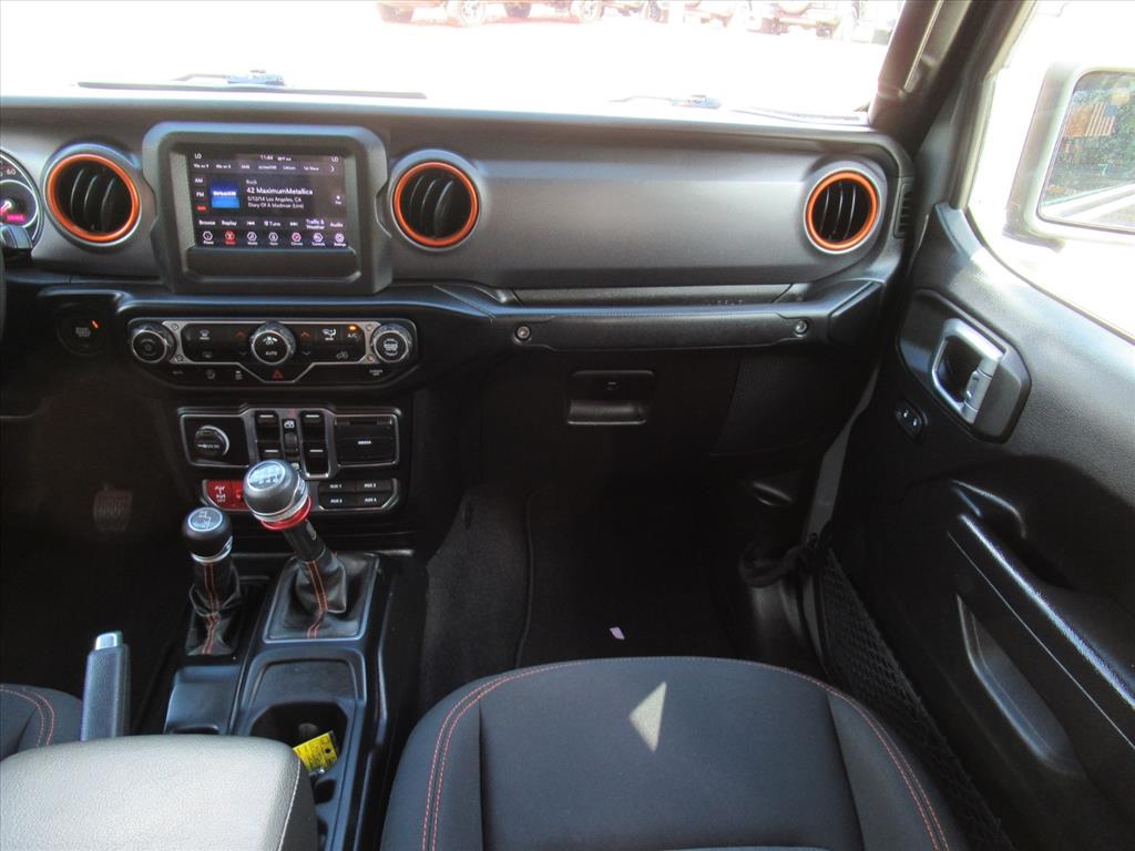 2021 Jeep Gladiator Mojave photo 16