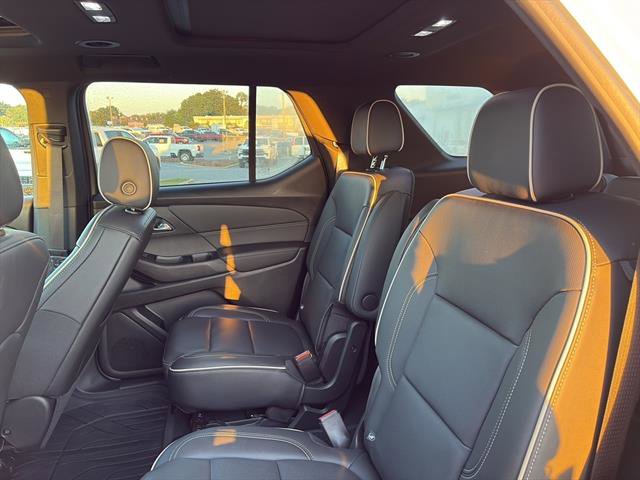 2023 Chevrolet Traverse Premier photo 13