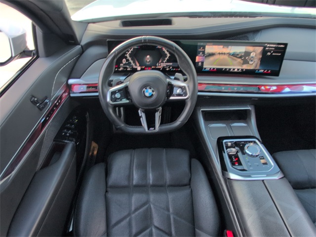 Used 2023 Alpine White BMW 760i xDrive image 9