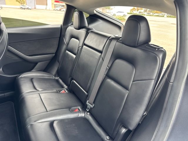 2021 Tesla Model Y Long Range photo 18