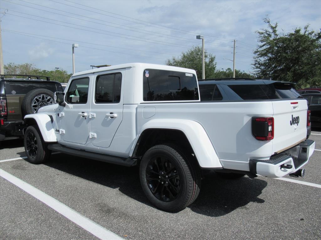 2022 Jeep Gladiator High Altitude photo 3