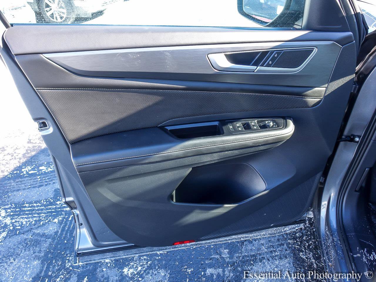 2025 VOLKSWAGEN ATLAS CROSS SPORT - Image 16