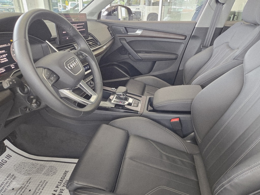 2024 Audi Q5 45 S line Premium photo 19