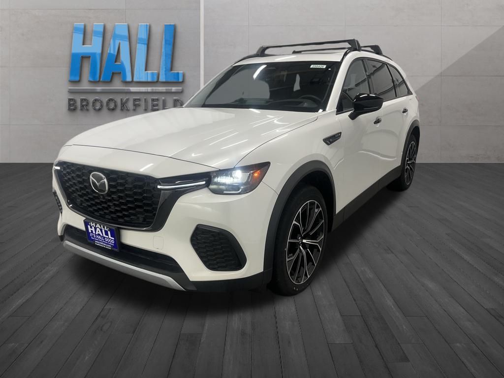 2025 Mazda CX-70 Premium Plus Package's photo