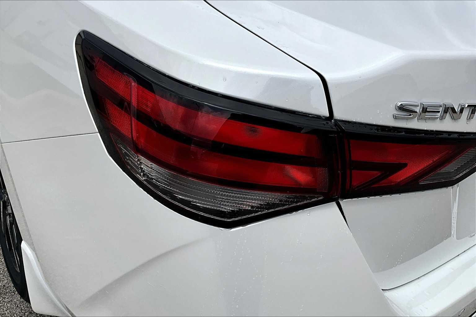 2025 Nissan Sentra SV photo 11
