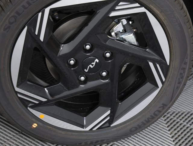 2025 Kia K4 EX photo 7