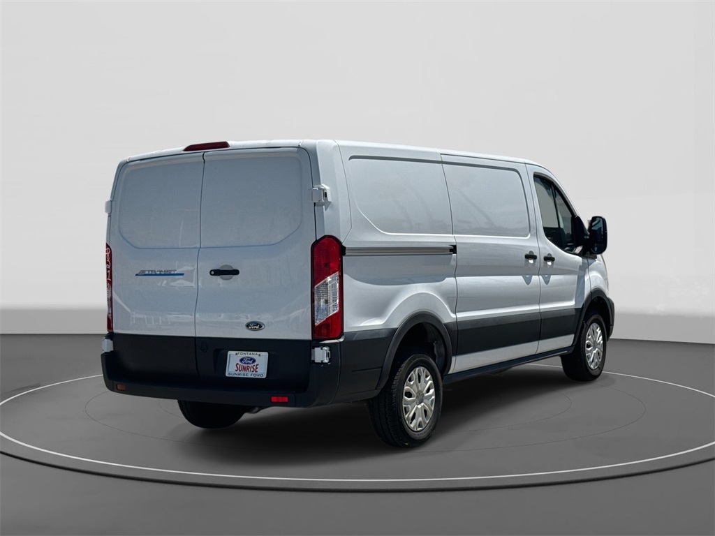 2023 Ford E-Transit 350