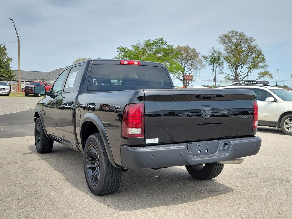2024 Ram 1500 Classic Warlock photo 3