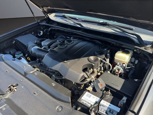 2016 Toyota 4Runner Limited photo 25